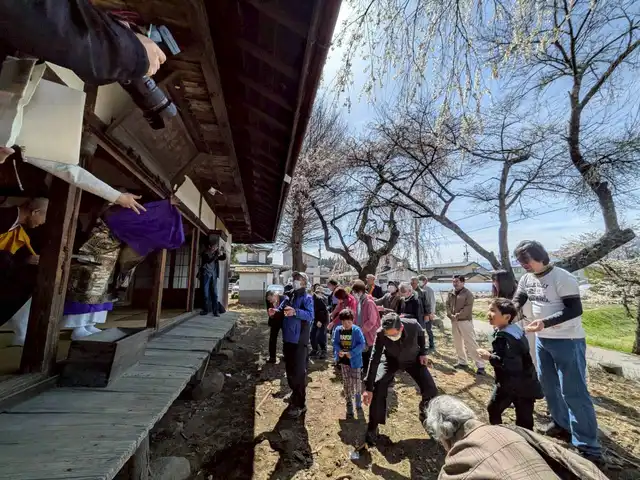 境内での法要